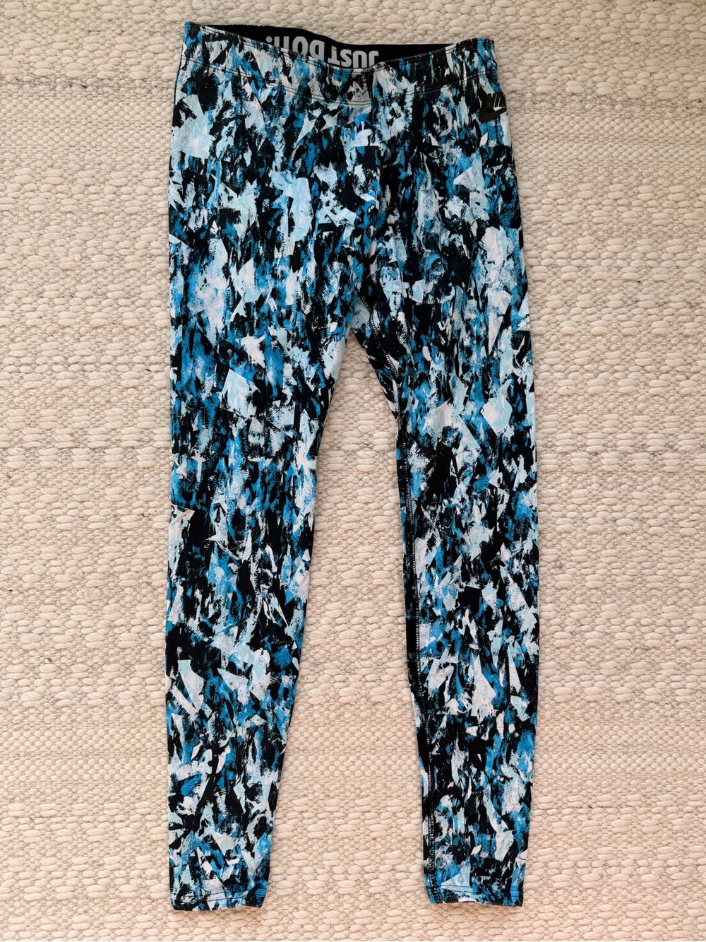 Nike Blue & Black Abstract Print Leggings